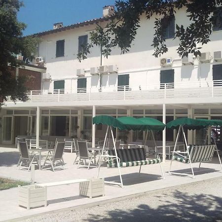 Hotel Raffaelli Villa Angela Forte dei Marmi Exterior foto
