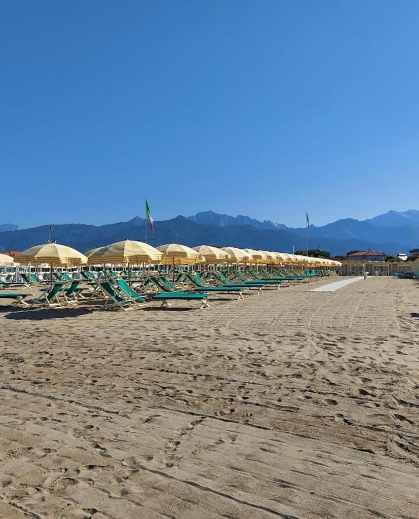 Hotel Raffaelli Villa Angela Forte dei Marmi Exterior foto